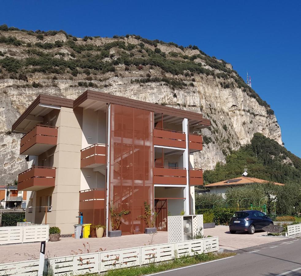 Conca D'Oro B&B And Apartments Torbole Sul Garda Esterno foto