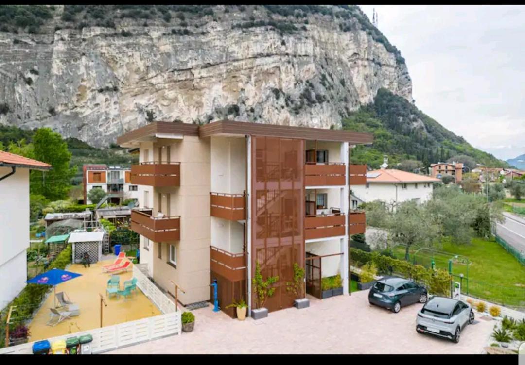 Conca D'Oro B&B And Apartments Torbole Sul Garda Esterno foto